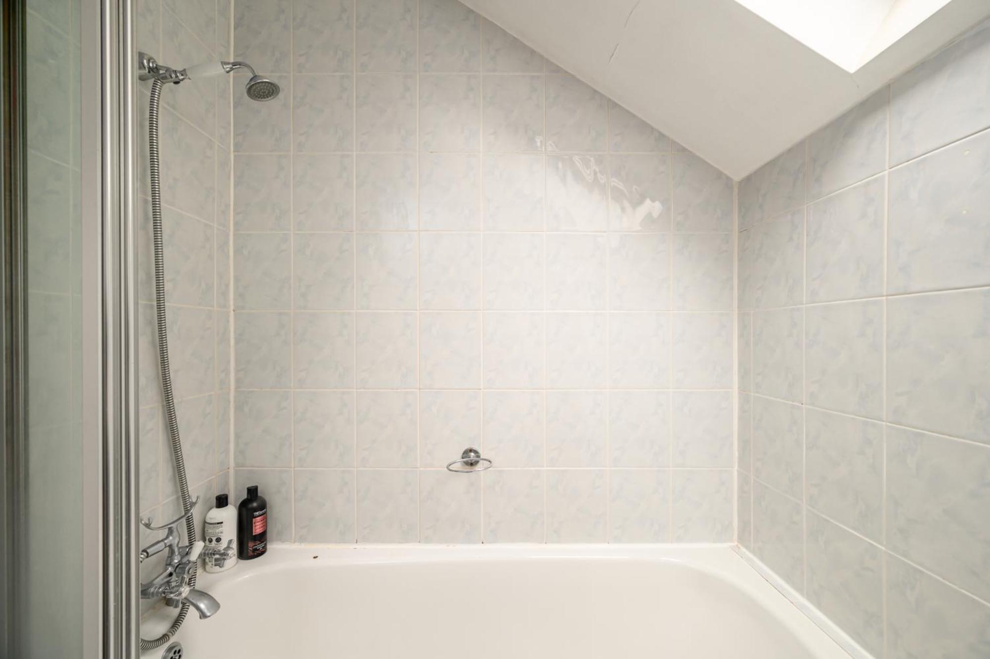 Bright - Central - Sleeps 10 Единбург Екстериор снимка